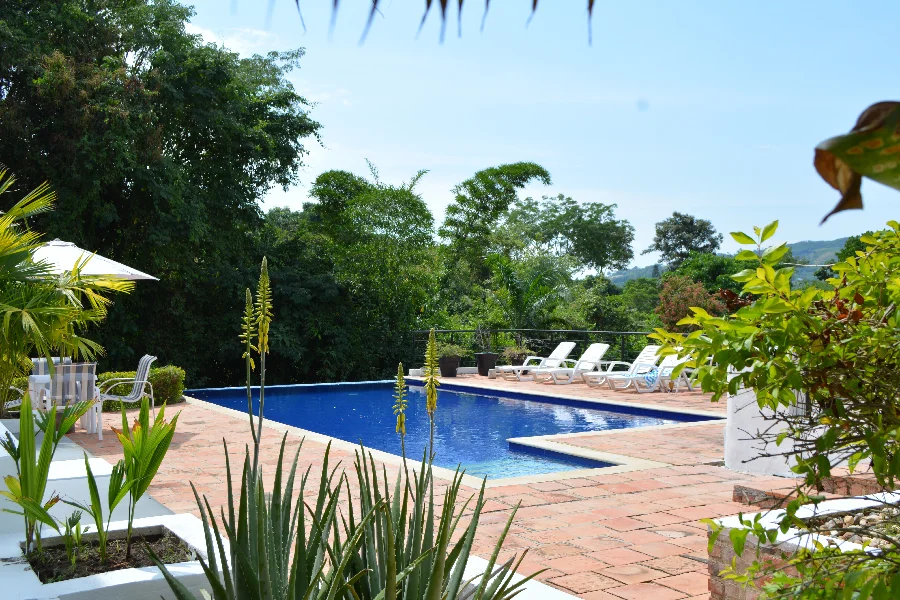 Fincas en alquiler en Cundinamarca con piscina La Algarabia