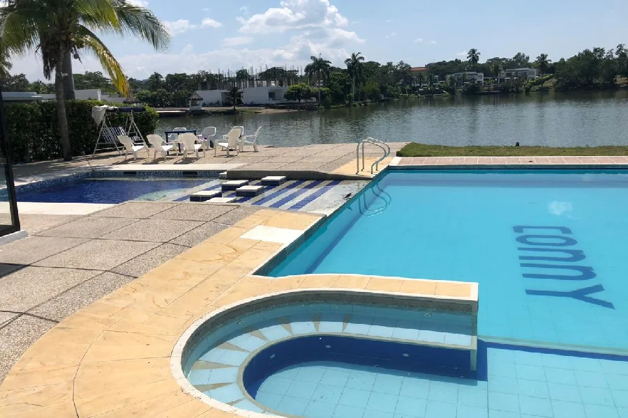 Fincas en alquiler en Cundinamarca con piscina Casa Peñón 32