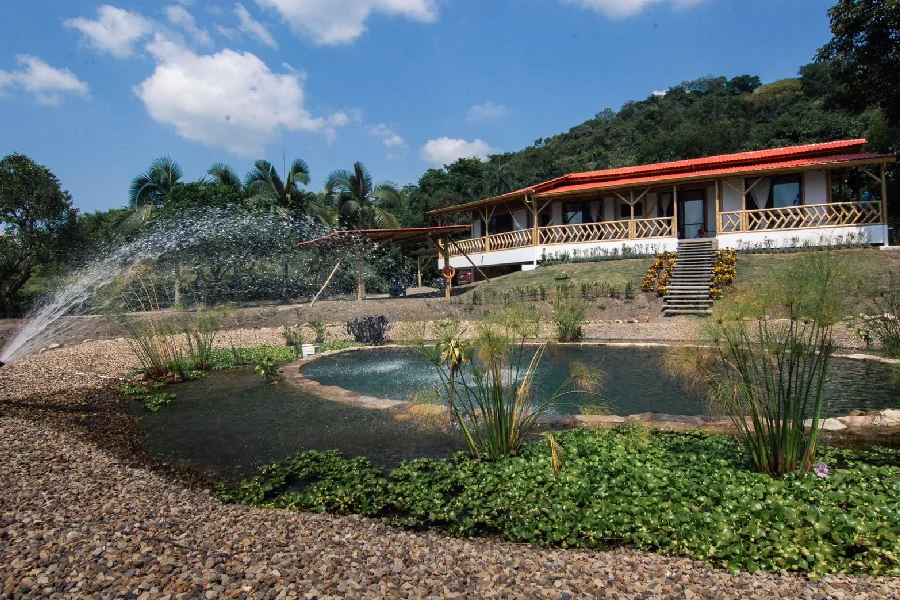 Fincas en alquiler en Cundinamarca con piscina Casa Jade